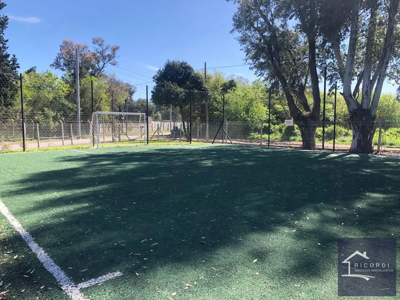 Terreno en Santa Emilia 5
