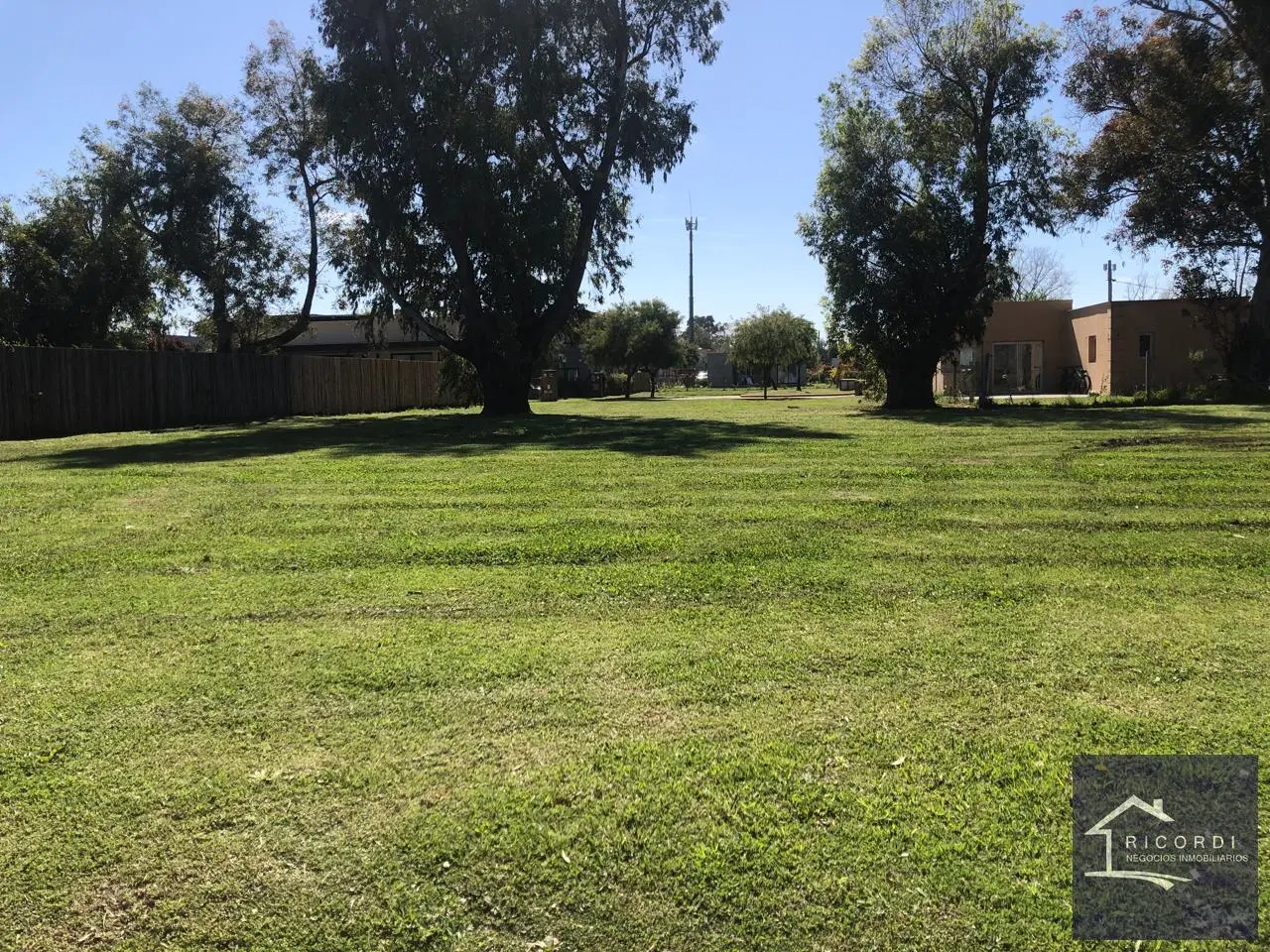 Terreno en Santa Emilia 3