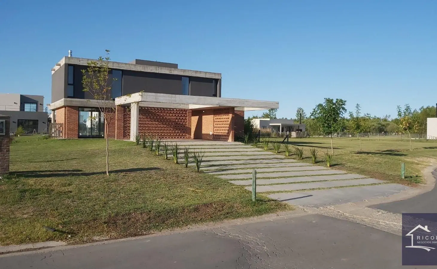 Casa En Venta 5 Ambientes A Estrenar El Naudir Escobar 2
