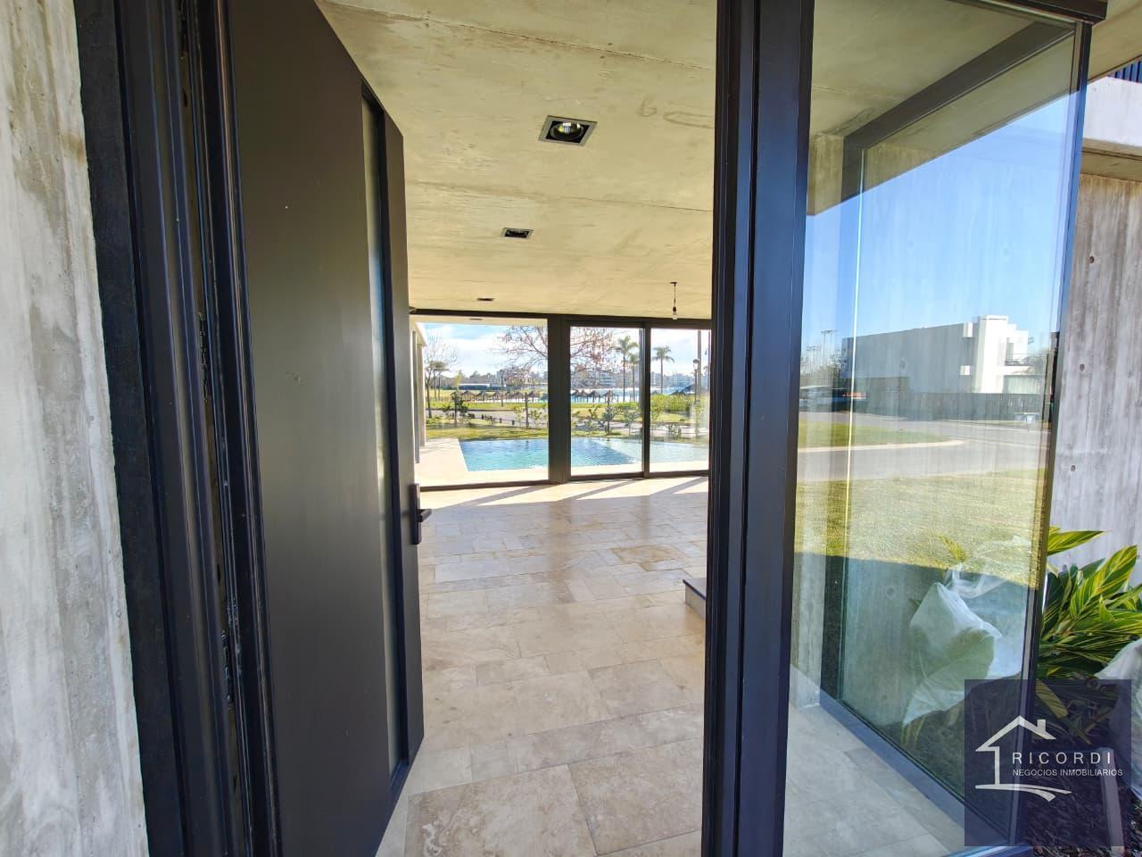 Foto de Casa VENTA 7Amb. en Lagoon Pilar Vista a la Laguna, imagen 3