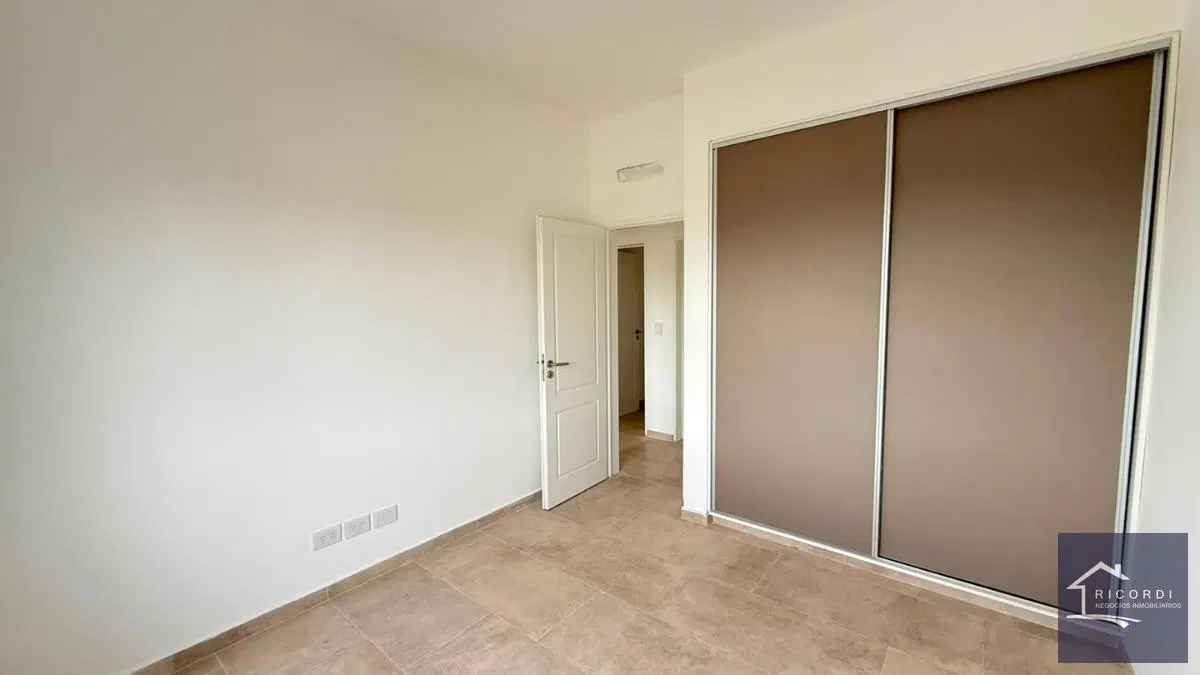 Casa en venta en Barrio Privado Santo Tomas, Derqui. al 1000 2