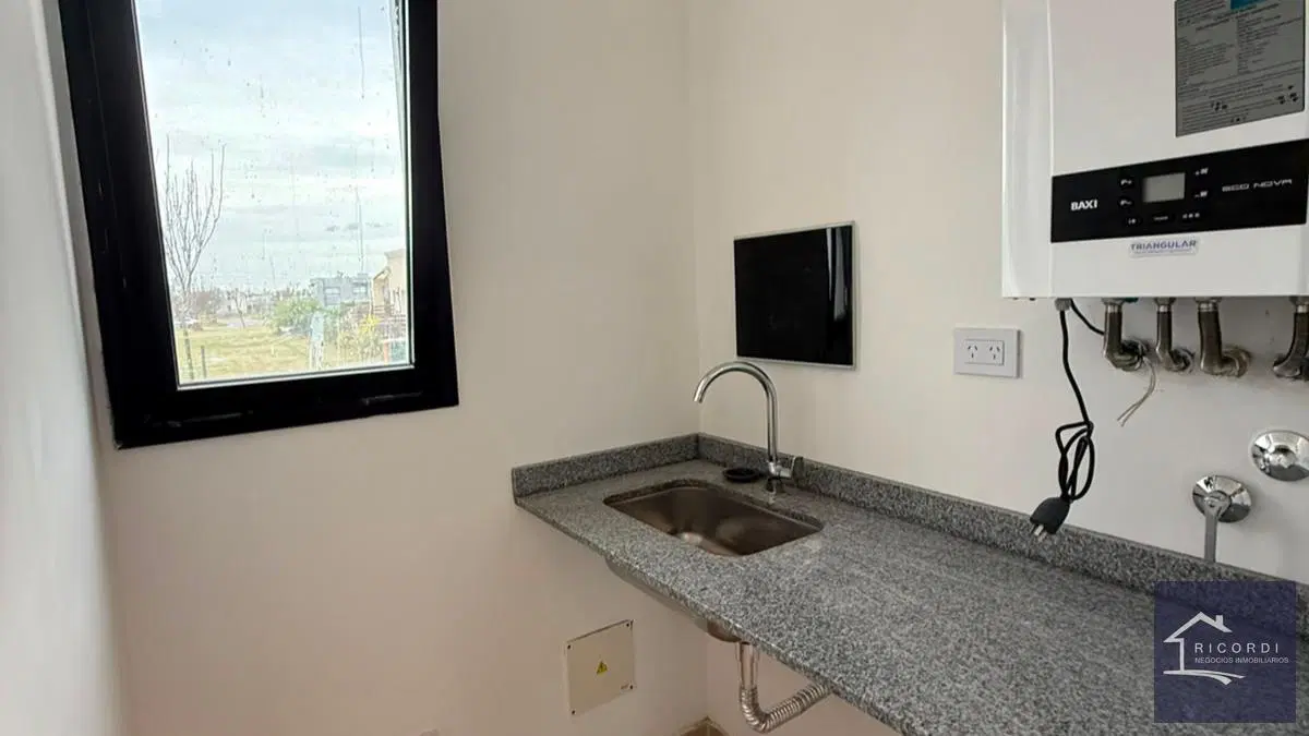 Casa en venta en Barrio Privado Santo Tomas, Derqui. al 1000 4