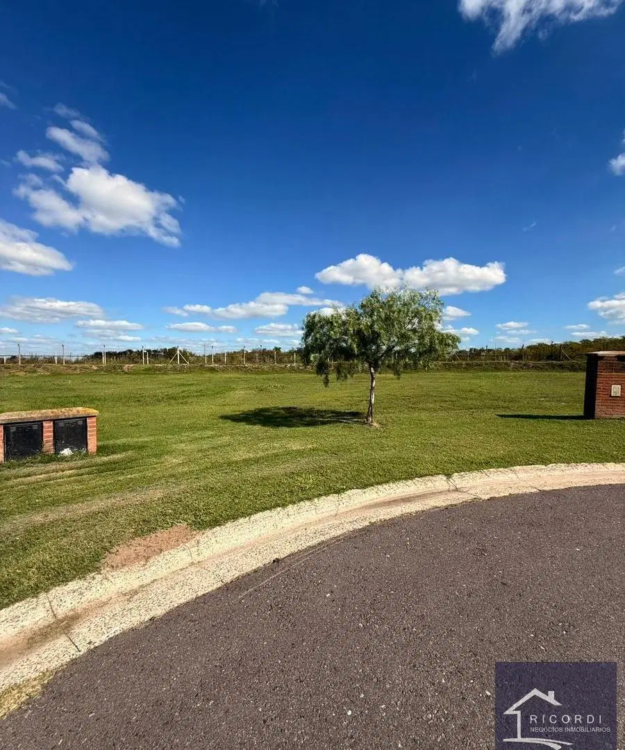 Lote en Barrio San Sebastián Área 8 8