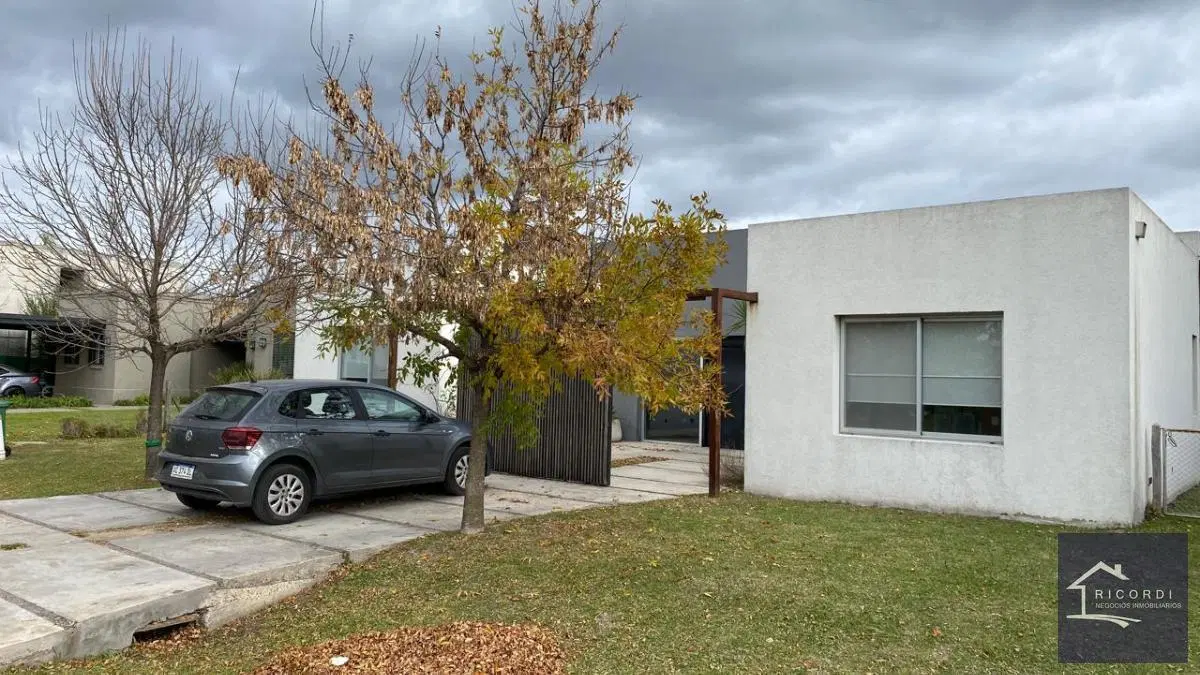 Casa en alquiler en Barrio Privado Altos de Campo Grande. 8
