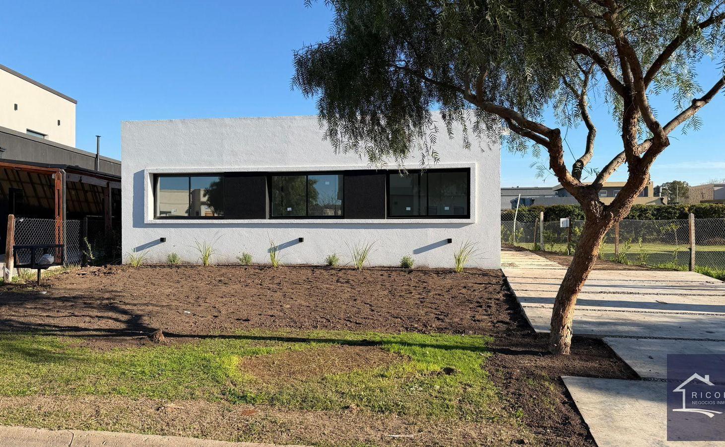 Foto de Casa en venta4 ambientes en San Ramon Pilar, imagen 1