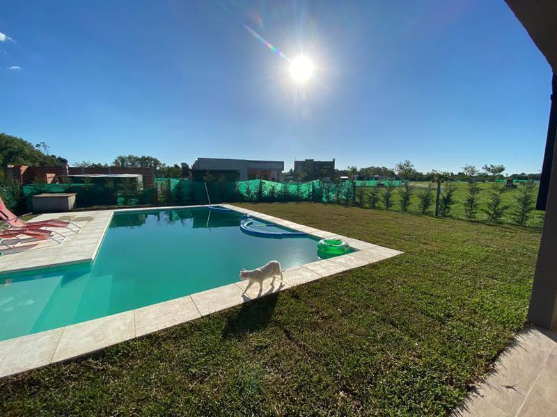 Foto de Casa en Venta Barrio San Ramon, Pilar del Este, imagen 2