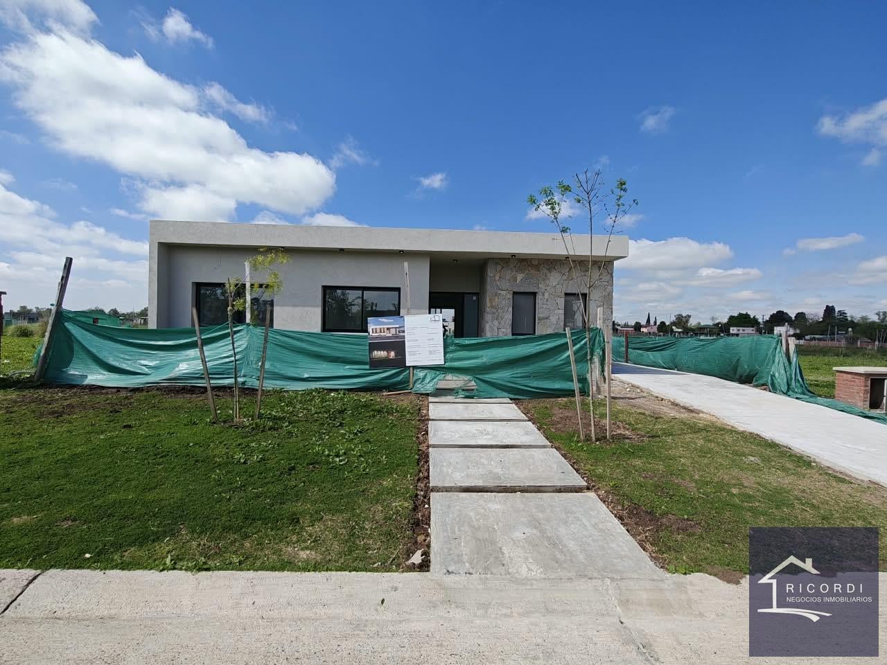 Foto de Casa Venta Santa Sofía 5 ambientes a Estrenar, imagen 3