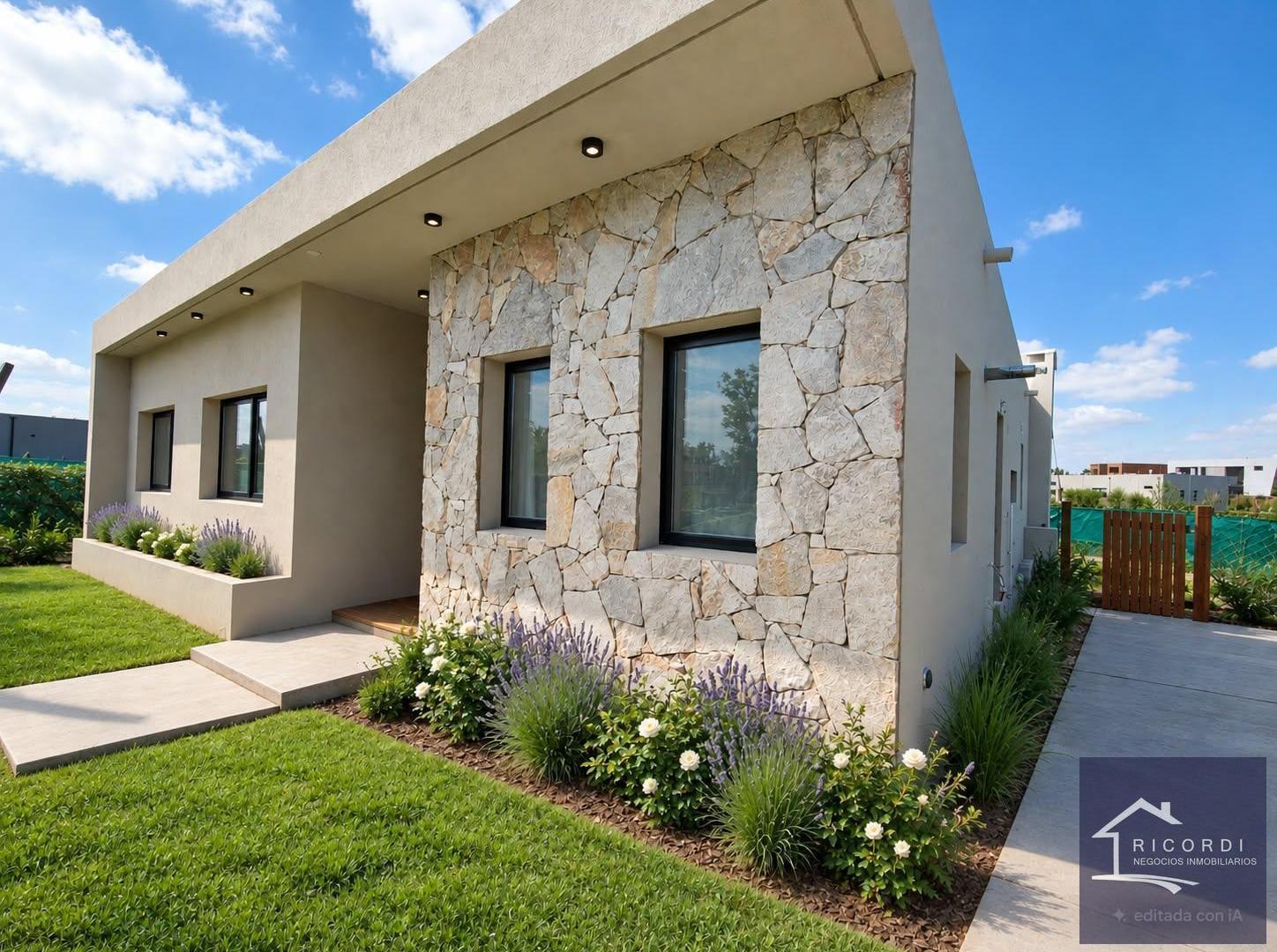 Foto de Casa Venta Santa Sofía 5 ambientes a Estrenar, imagen 1