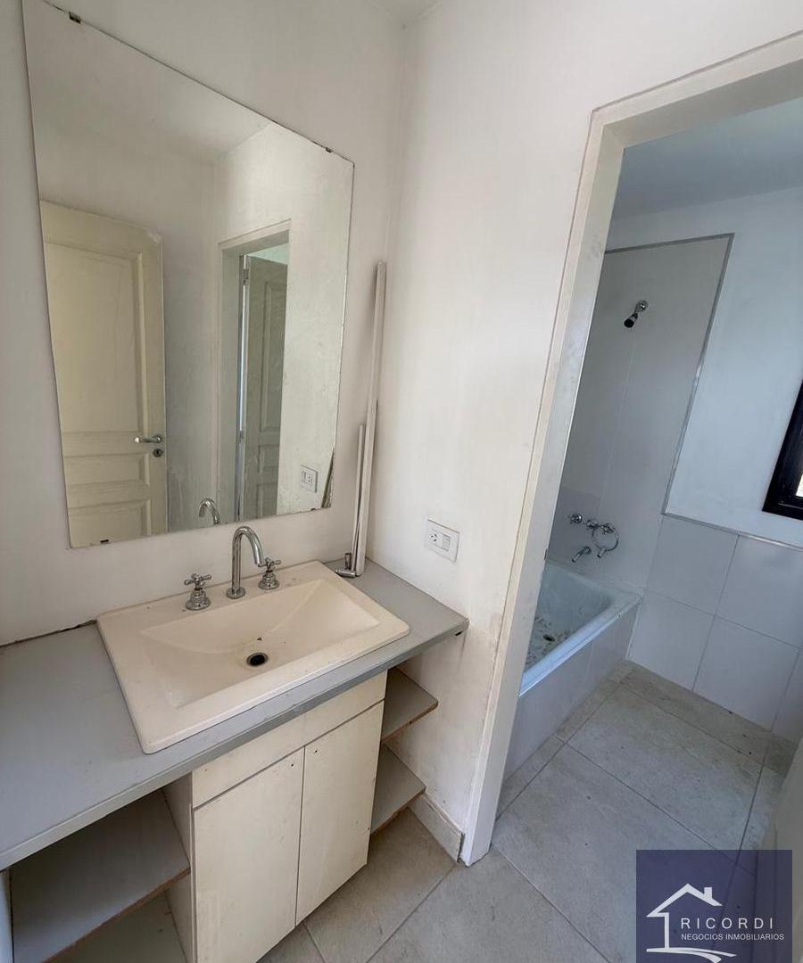 Foto de Casa de dos plantas en venta, imagen 1