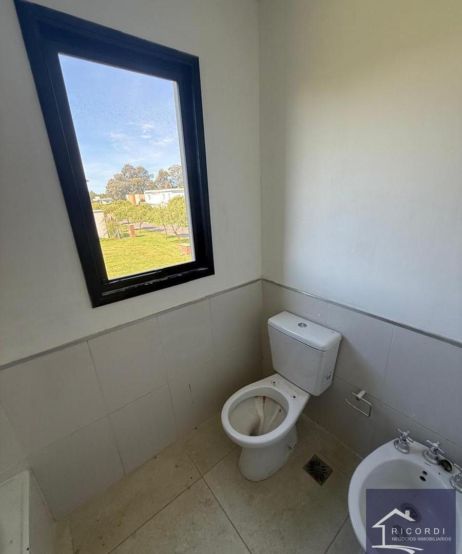 Foto de Casa de dos plantas en venta, imagen 5