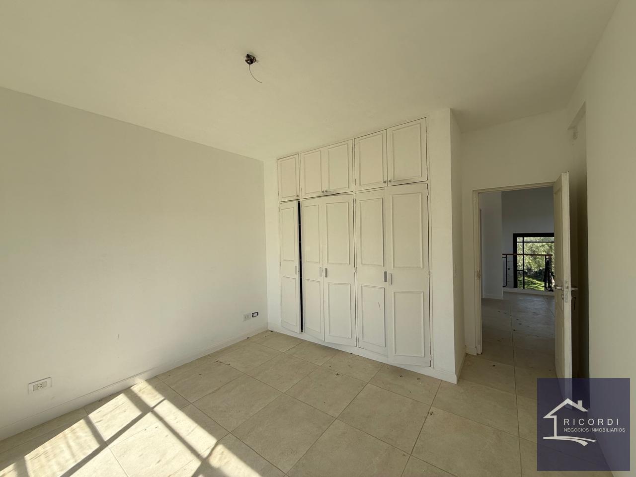 Foto de Casa de dos plantas en venta, imagen 4