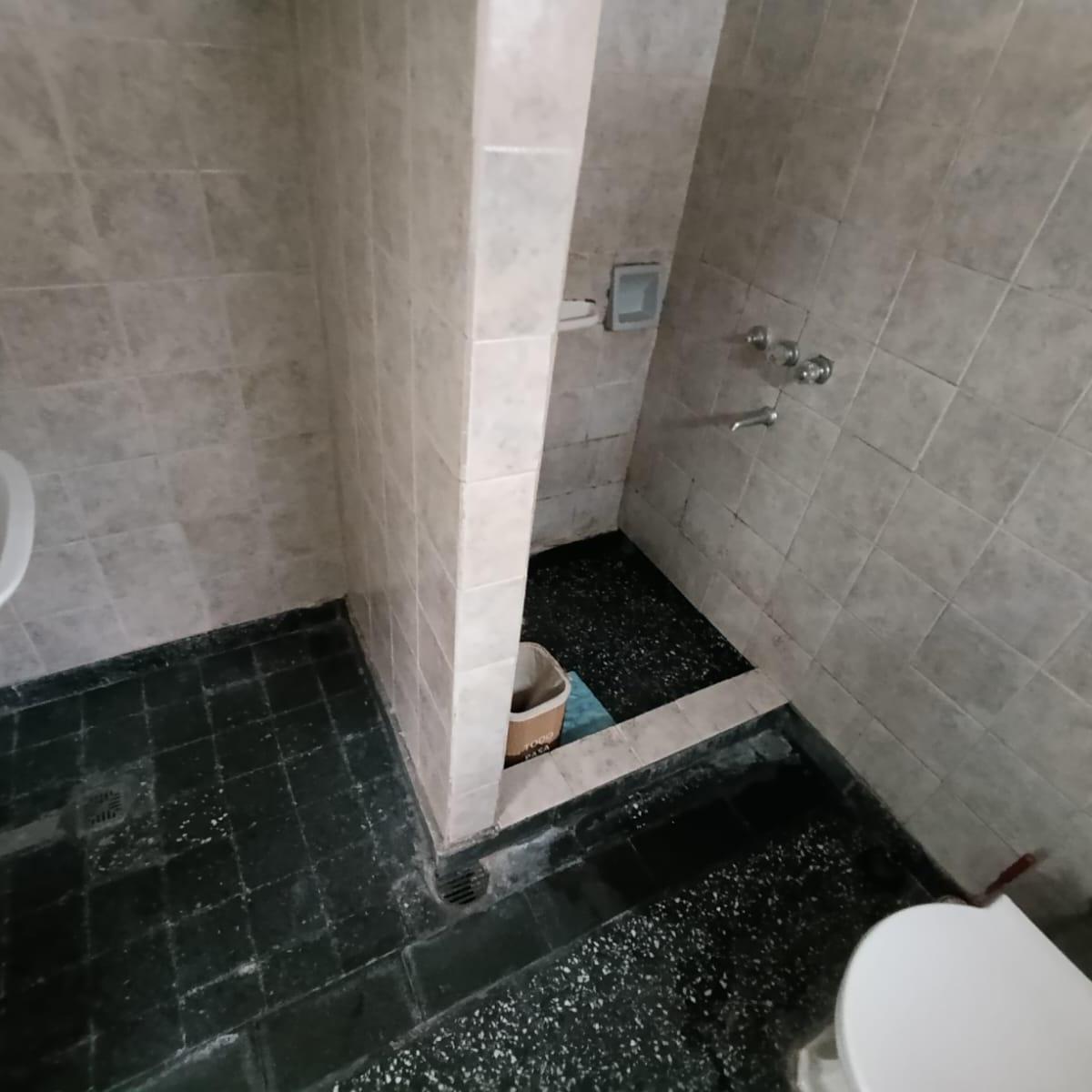 Alquiler Casa 2 Amb. Mendez 1269 Fte, Mte Chingolo. 4