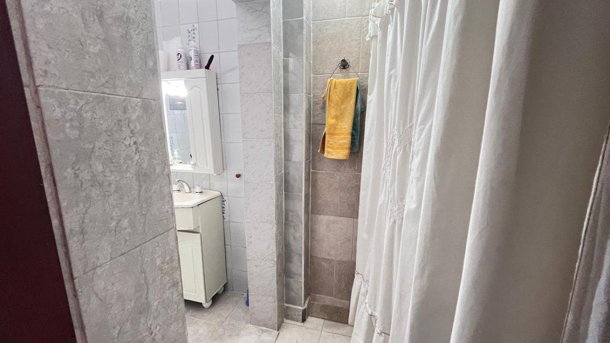 Venta PH 3 Amb con Patio y Quincho. Anatole France 969. 3