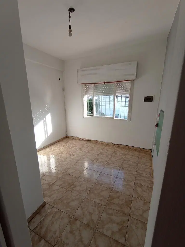 ALQUILER PH 2 AMB CON PATIO EN PA . MARTINTO N° 2091, MTE CHINGOLO 1
