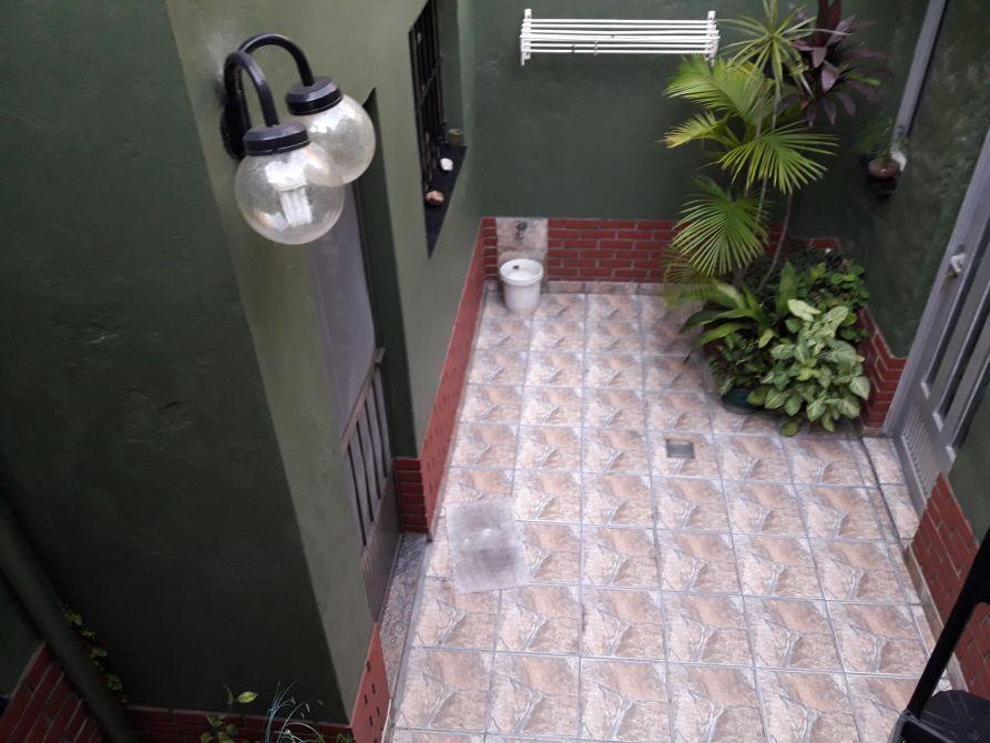Excelente Departamento Tipo Casa 4 Amb. Al Frente 1