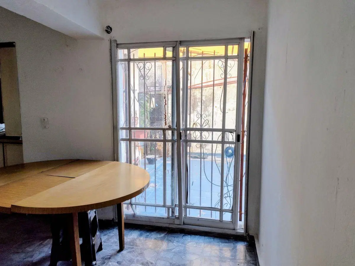CASA 4 AMBIENTES E/SAN VICENTE Y ADROGUE 2