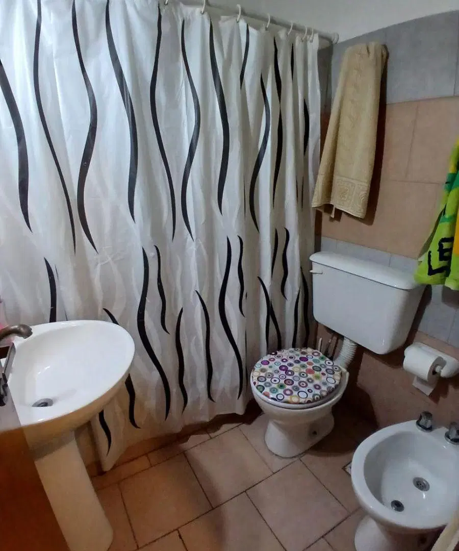 VENTA CÓMODO DEPARTAMENTO TIPO CASA 2 AMBIENTES 2