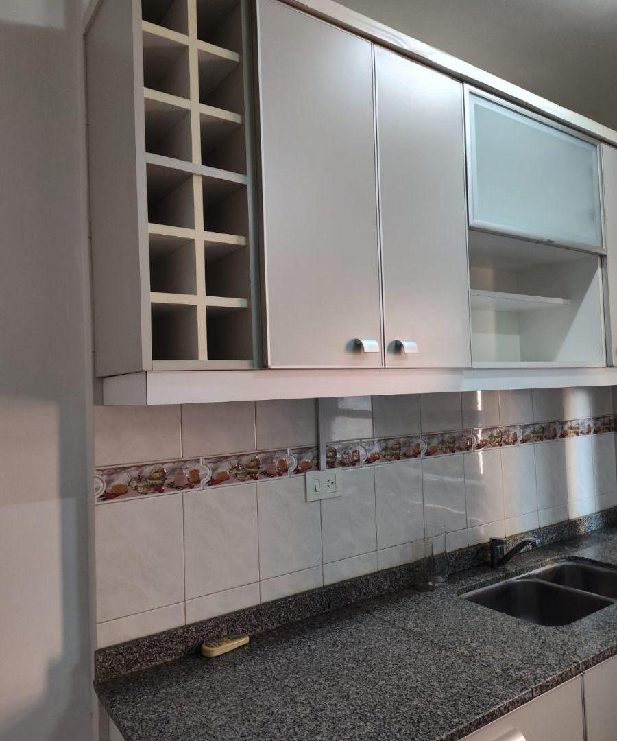 Foto de ALQUILER EXCELENTE DEPARTAMENTO 3 AMB. CON ESPACIO GUARDACOCHE, imagen 4