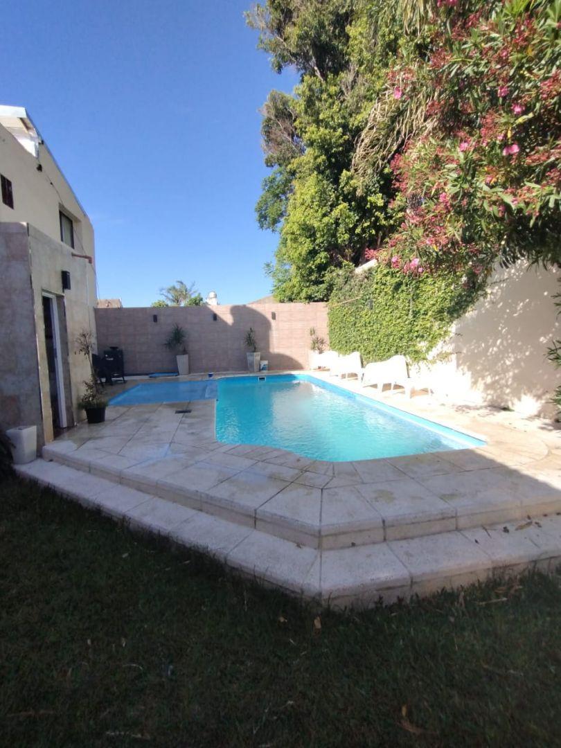 Chalet en Venta en Lanus Oeste 5