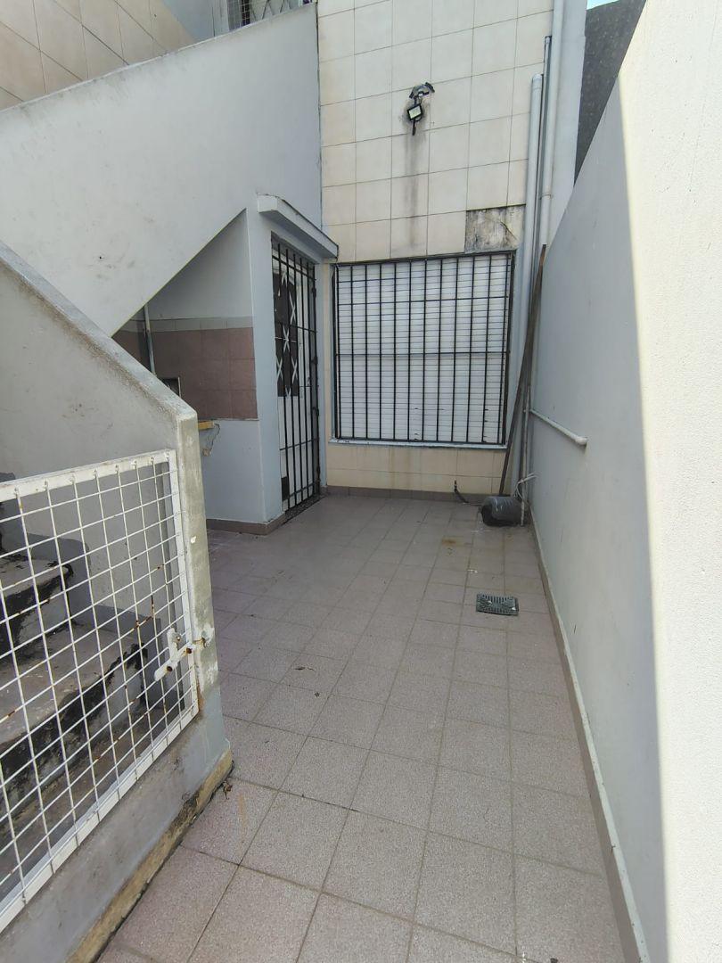 Casa 3 amb En Alquiler En Lanus Oeste