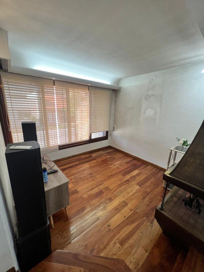 Foto de CHALET IMPECABLE EXCELENTE ZONA, imagen 3