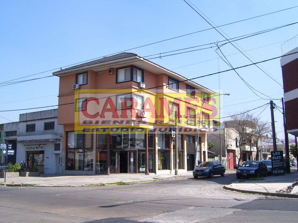 Foto de Departamento 3 amb Duplex En Venta En Lanús Oeste, imagen 1