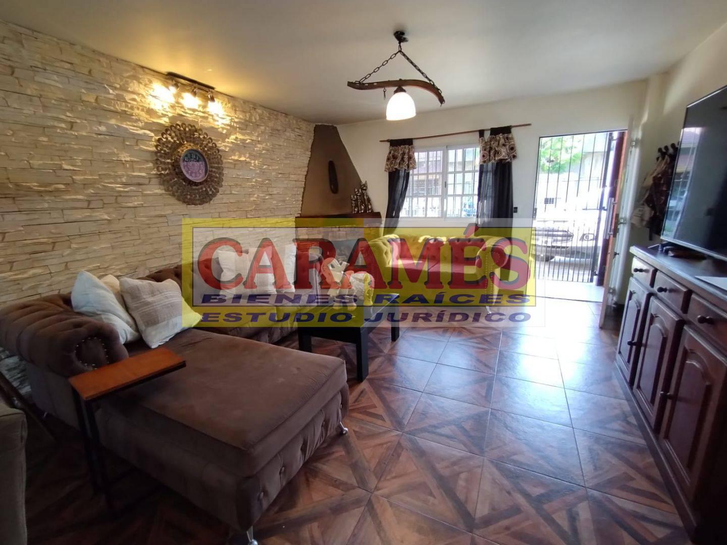Foto de CASA TIPO CHALET CON PARQUE PISCINA Y QUINCHO, imagen 4