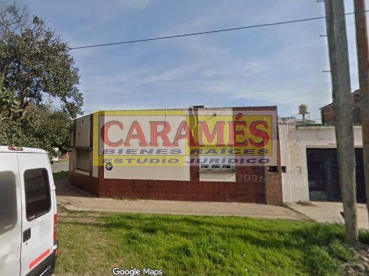 Foto de Casa lote propio En Venta En Lanus Oeste 3 AMB C/ garaje, imagen 2