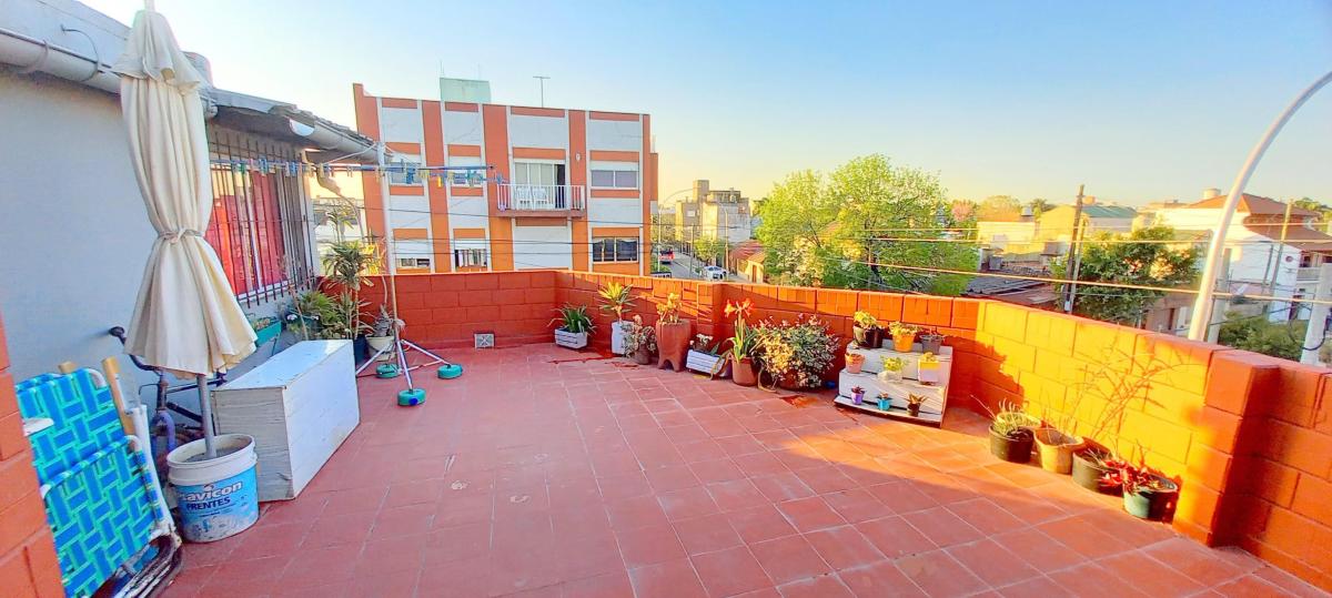 4 Amb. con Amplia Terraza 3