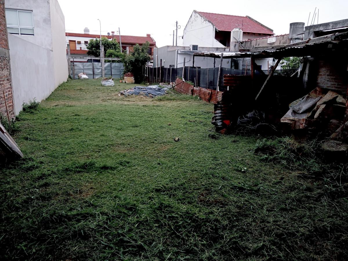 TERRENO A MTS. DE VIAMONTE