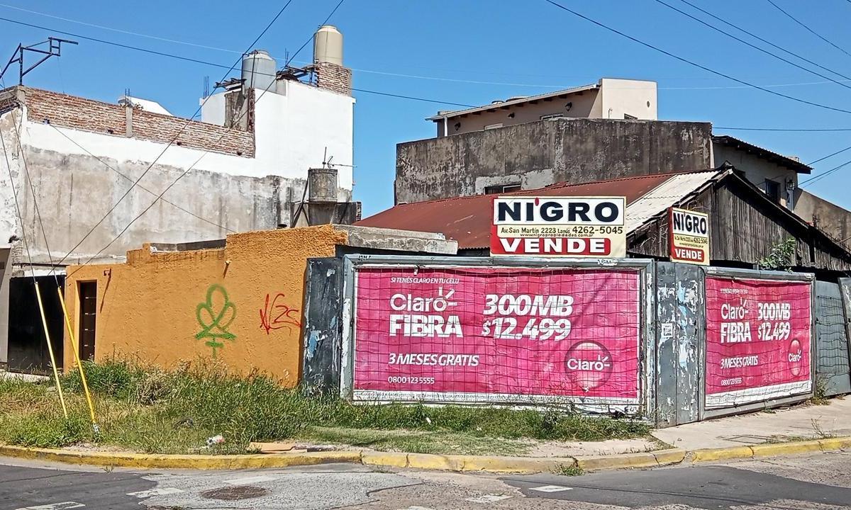 Foto de LOTE EN ESQUINA 159 m2., imagen 2