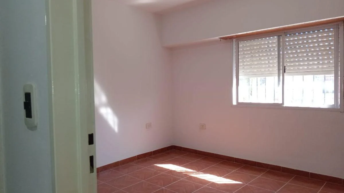 Foto de DEPTO. AL FRENTE - 1ER PISO, imagen 3