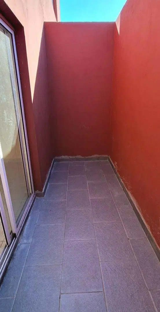AMPLIO DÚPLEX 3 AMB. EN 1ER PISO 4
