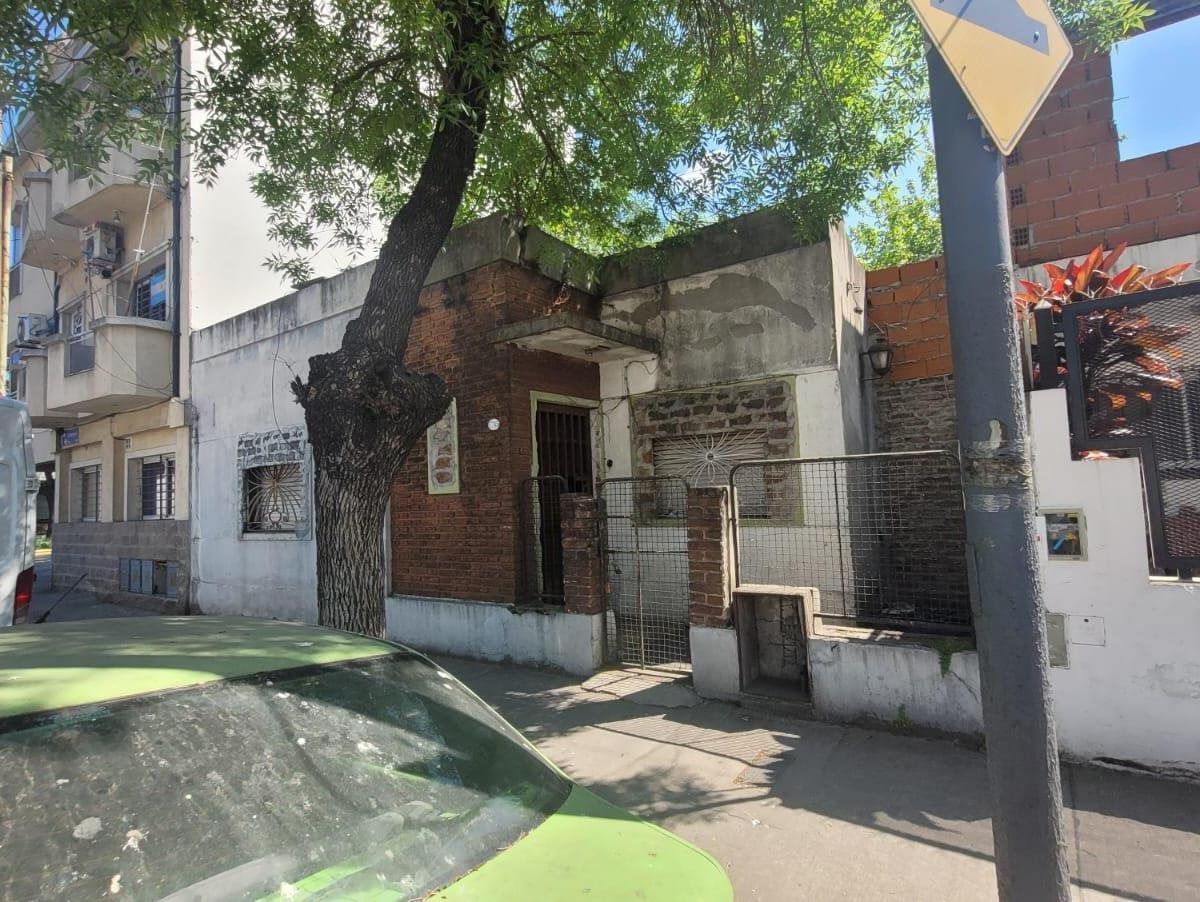 Venta Terreno/ Lote/ Casa Demoler. Zelarrayan 5700. Villa Lugano 5