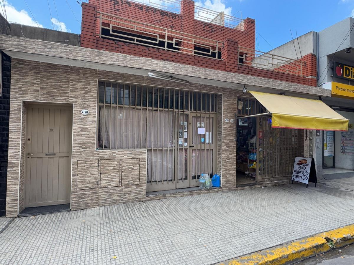 Venta Local Comercial C Baño. Av Castañares 4700. Villa Lugano. Caba. 5