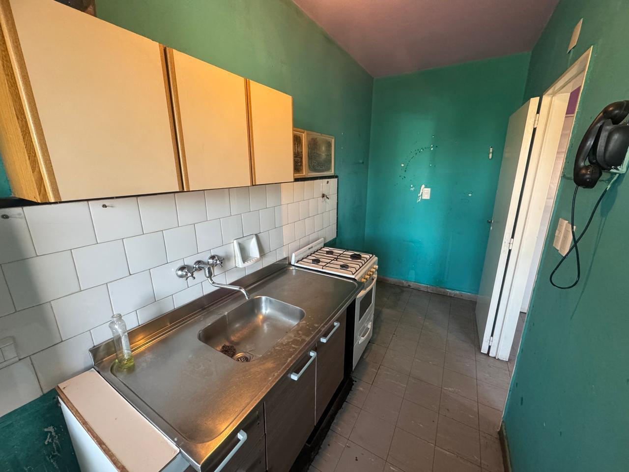 Foto de VENTA DEPTO 2 AMB PAILEBOT DAVISON 3800. B PIEDRA BUENA. V LUGANO CABA, imagen 2