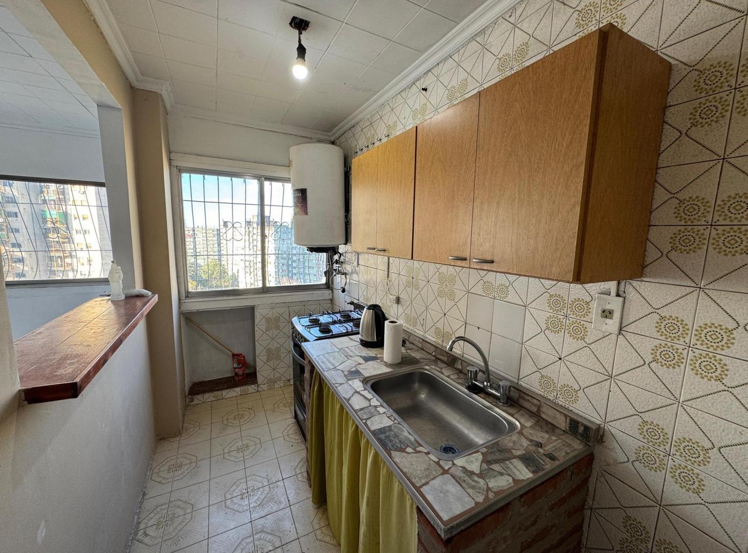 Foto de VENTA DEPARTAMENTO 4 AMB. EDIF 67, LUGANO 1 Y 2, VILLA LUGANO CABA, imagen 2