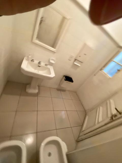 Precio Actualizado - Soberbio Piso en Edificio de Estilo en Plaza San Martin Ideal Estudio o Vivienda 4