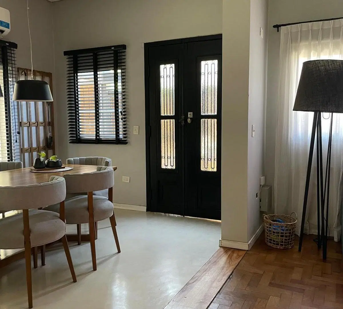 Casa de diseño en HURLINGHAM 3