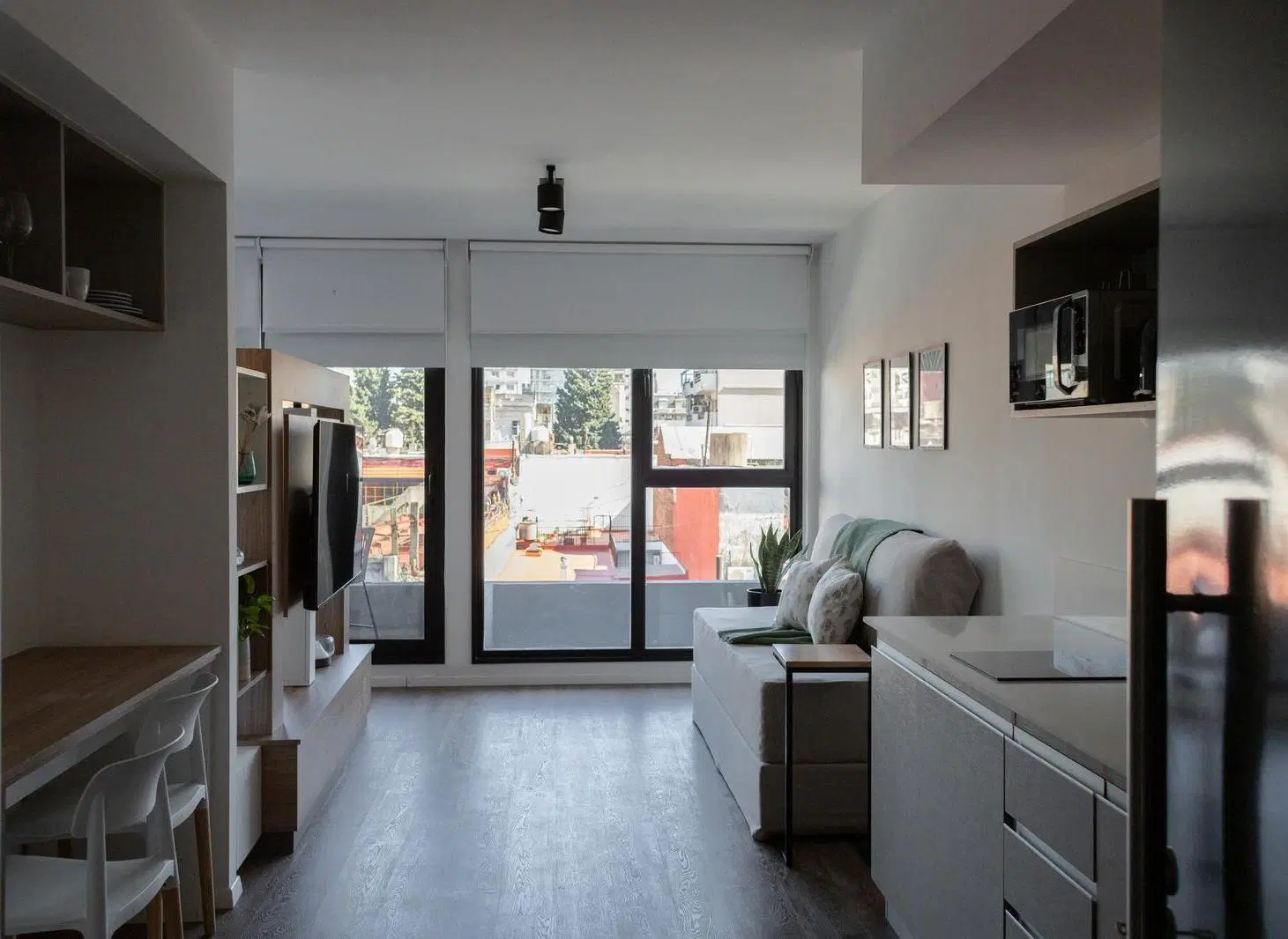 2 ambientes con cochera a pasos del Bajo con fantásticos amenities - SE ALQUILA CON O SIN MUEBLES 5