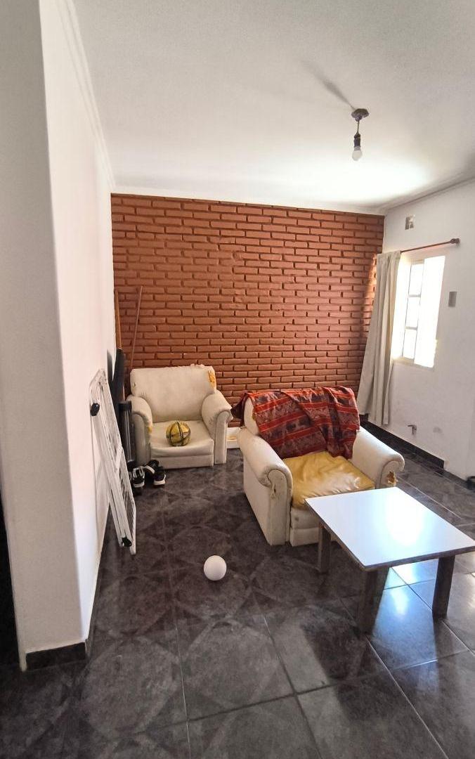 Foto de Departamento de 50 m² con 1 dormitorio en venta en Barrio Ludueña, imagen 4