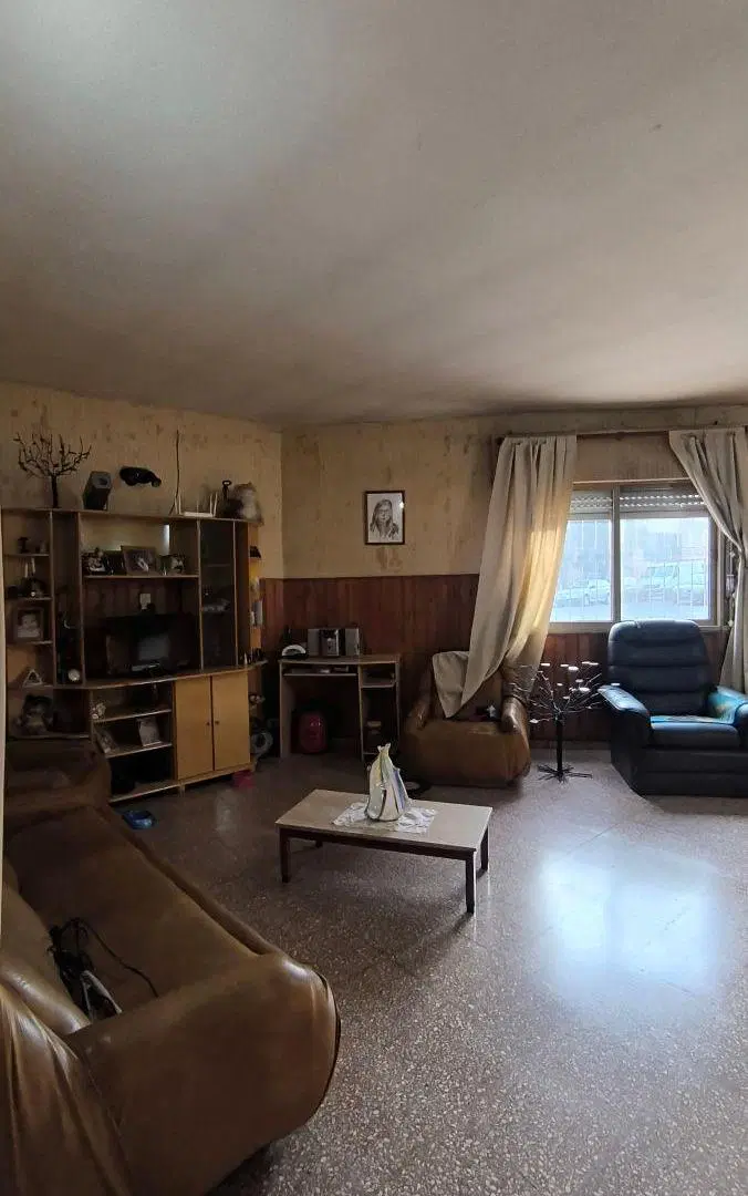 Casa de 154 m² con 3 dormitorios y cochera 2