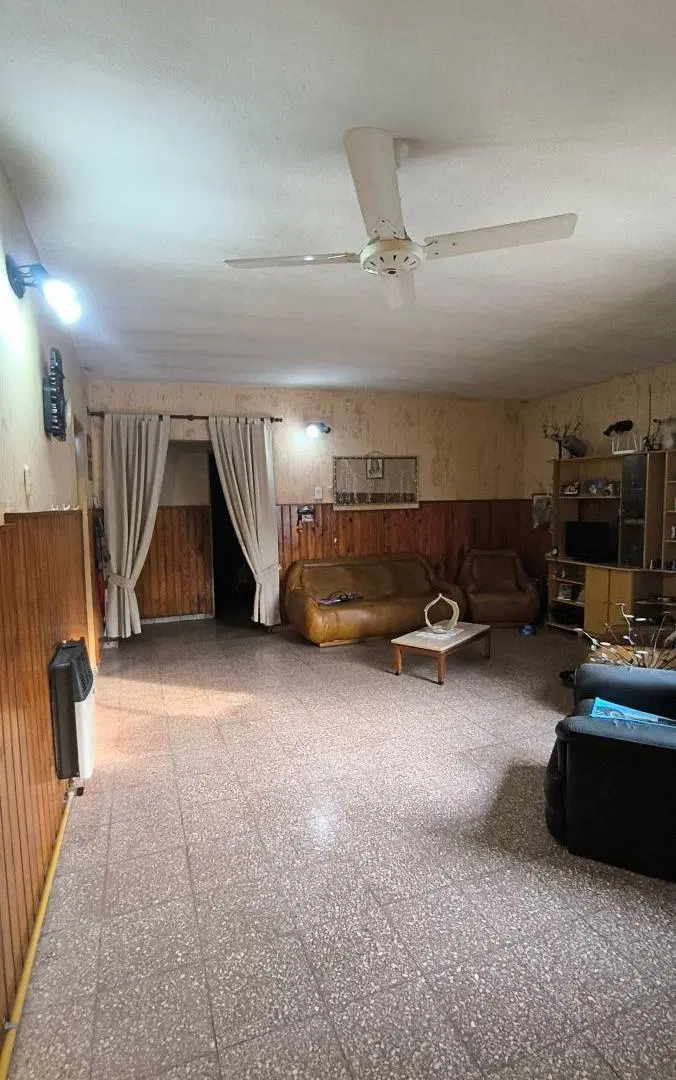 Casa de 154 m² con 3 dormitorios y cochera 4