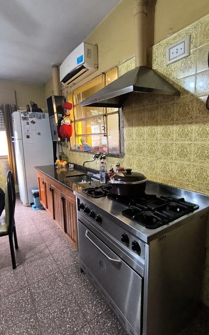 Casa de 154 m² con 3 dormitorios y cochera 8