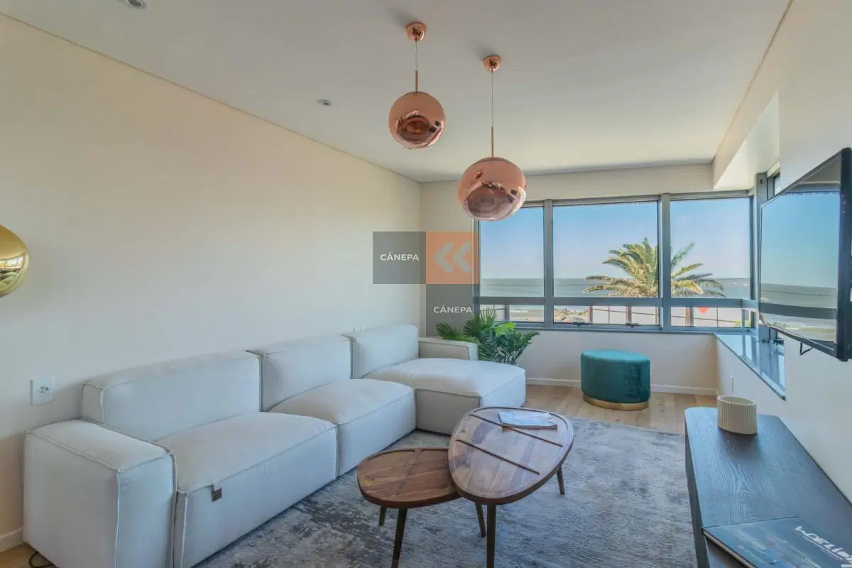 Venta apartamento de 2 dormitorios en Carrasco Sur 3