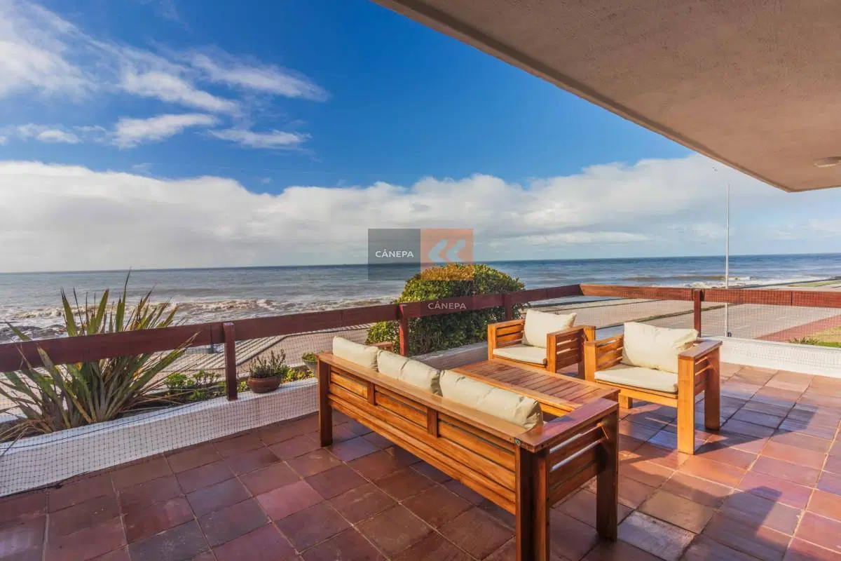 Apartamento en alquiler de temporada, con espectacular vista! 2 dormitorios 5