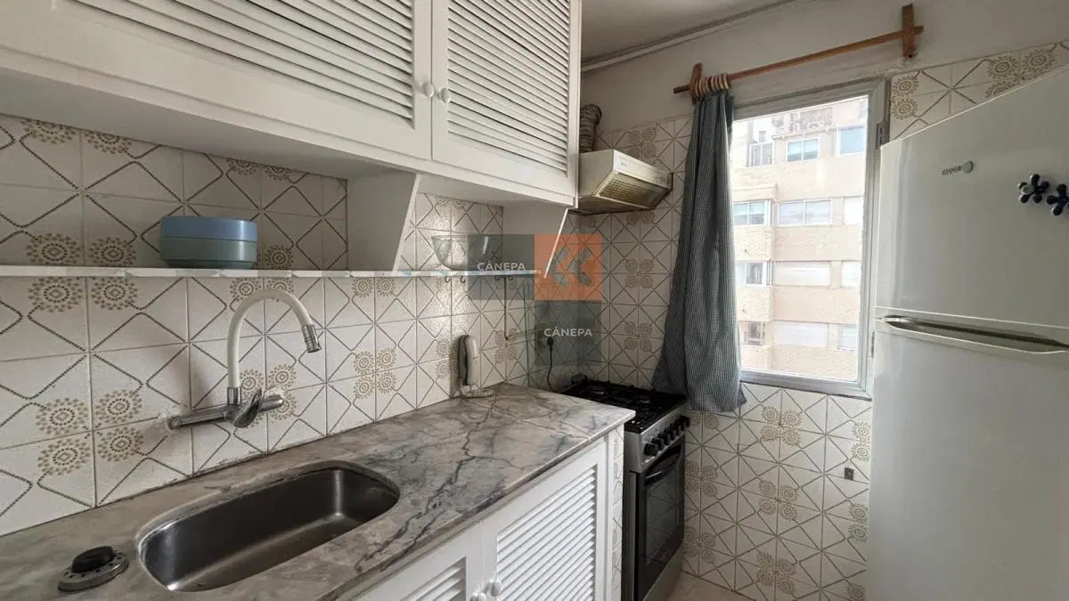 Departamento en alquiler anual en zona península 3