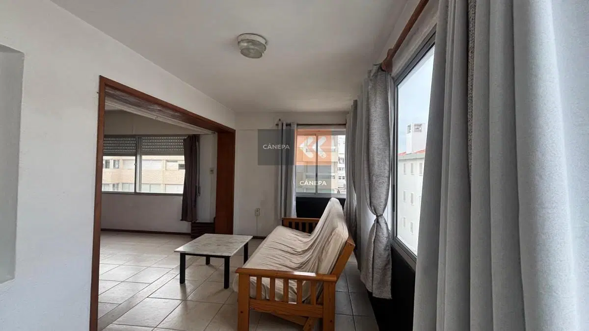 Departamento en alquiler anual en zona península 2