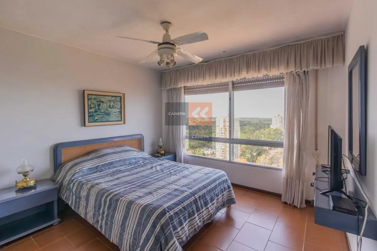Apartamento sobre Roosevelt en piso alto 2