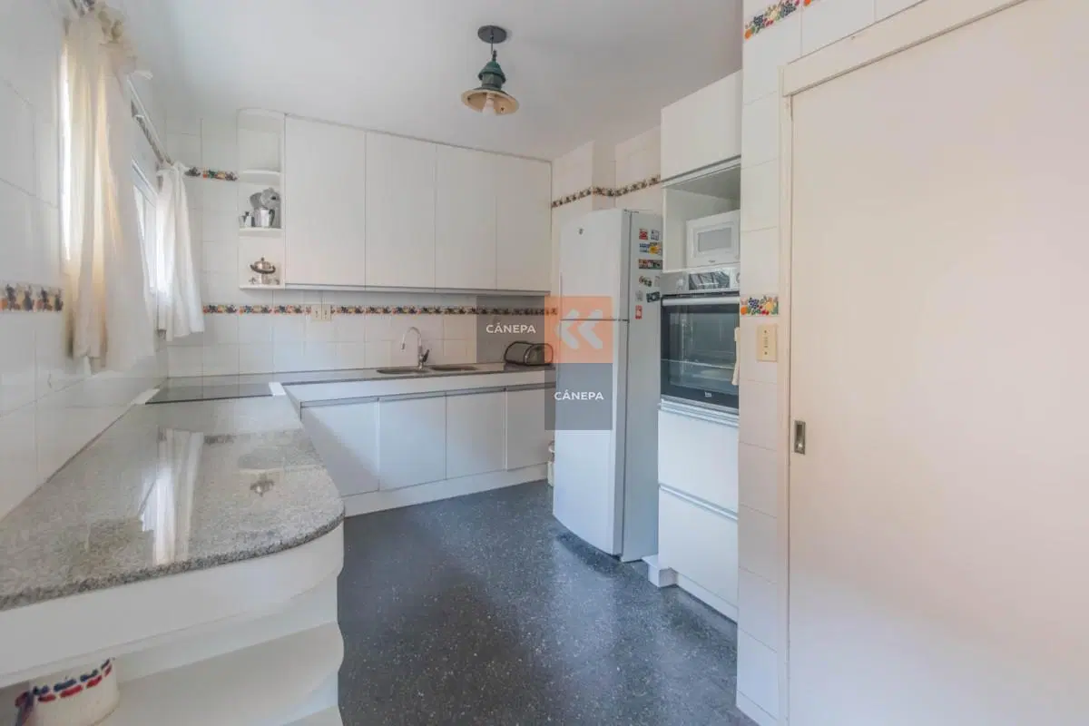 Casa en venta en mansa de 4 dormitorios 5